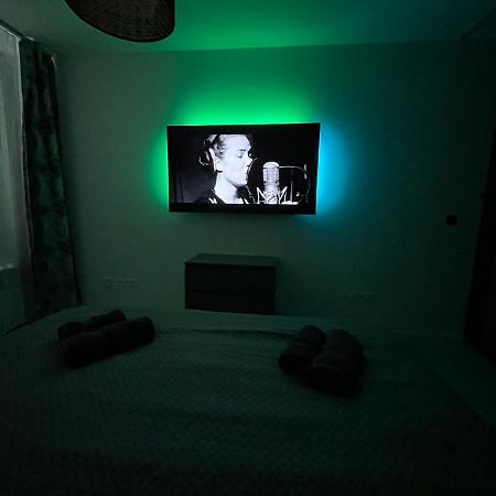 Deluxe Apartment Trenčín Esterno foto